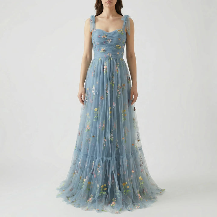 Tullevara - Vestido de gala de tul bordado