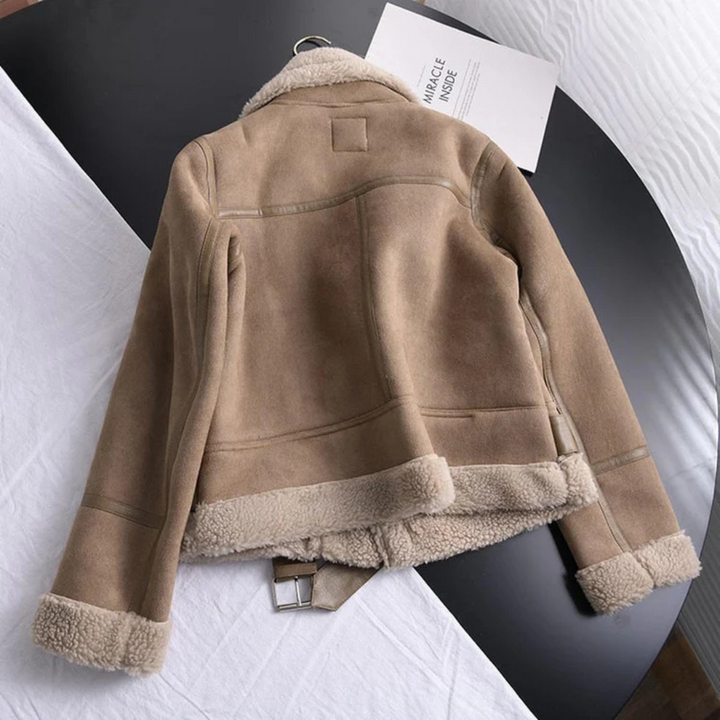 Chaqueta Versátil y Estilosa para Mujeres