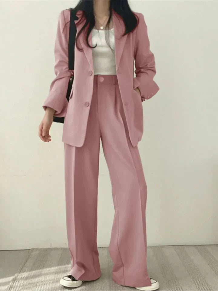 Traje de dos piezas para mujer