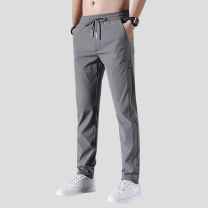 Pantalones cómodos de hombre