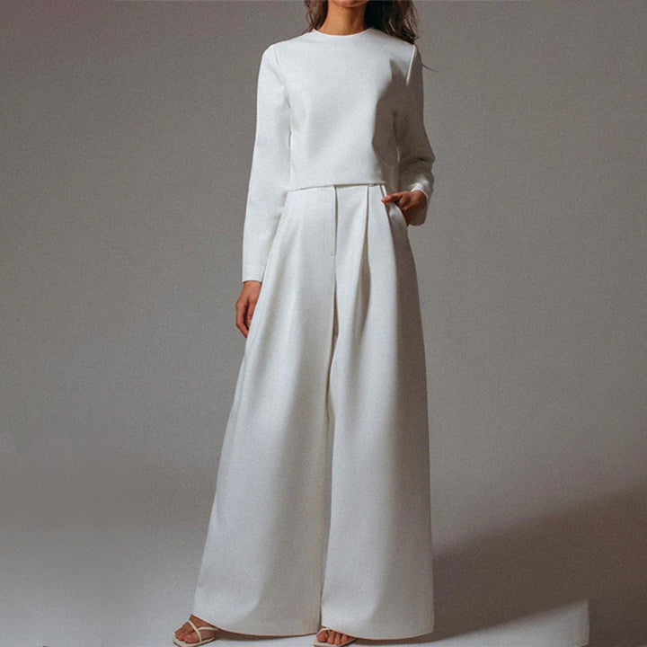 Elegante conjunto de dos piezas con pantalones palazzo