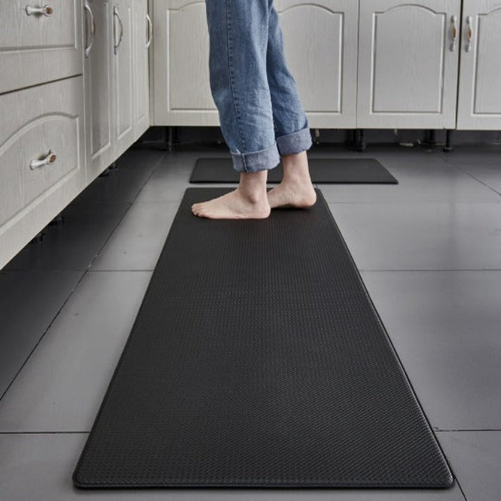Alfombra cómoda para el suelo de la cocina.