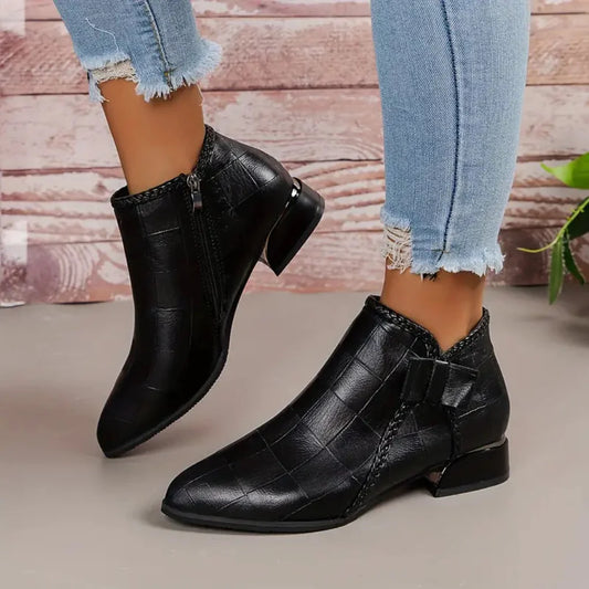 Botines de tacón bajo para mujer