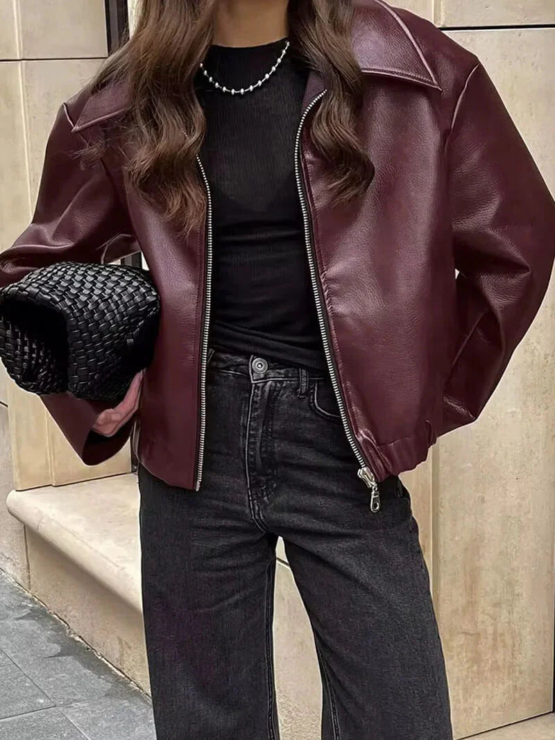 Chaqueta de piel sintética burdeos para mujer