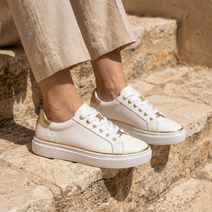 Zapatilla de Plataforma con Cordones para Mujeres