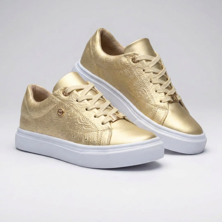 Zapatilla con Cordones de Plataforma Embossed