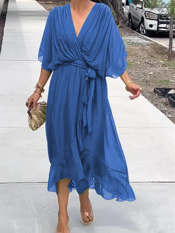 Elegante vestido con cuello en V