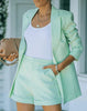Conjunto de blazer y pantalones cortos chic para mujer