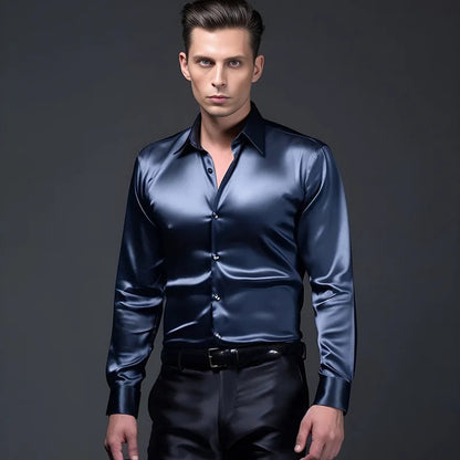 Camisa brillante de hombre de negocios